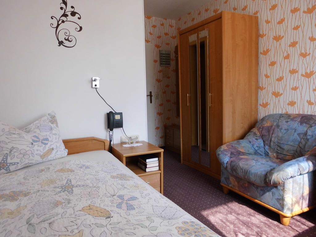 Hotel Garni Am Heuberg Eschwege Extérieur photo